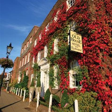 wickham hotels|wickham park hotel gig guide.